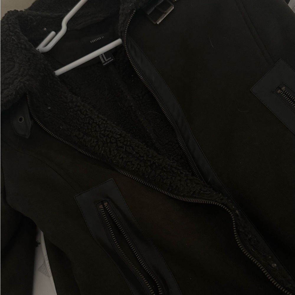 Forever 21 Black Bomber Jacket with Shearling Lining
